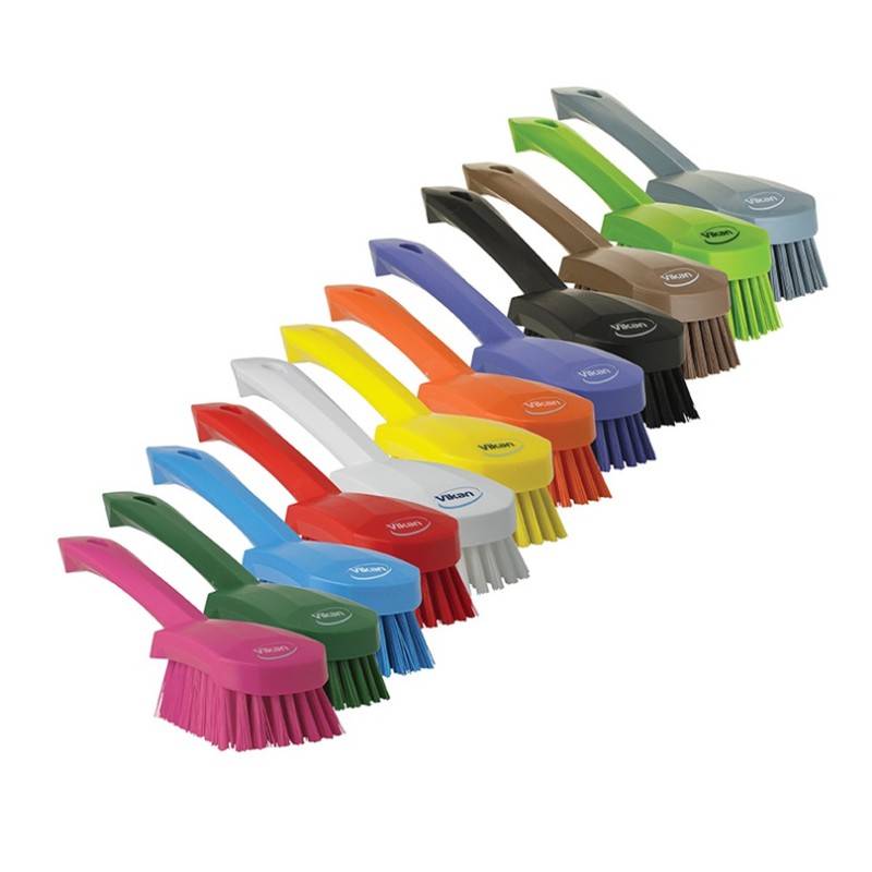 Brosse à main à manche court